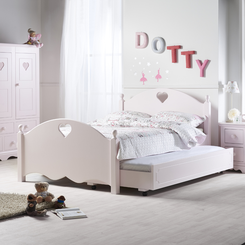 Moving From Cot To Bed Little Lucy Willow, What Age Should A Child Have Double Bed